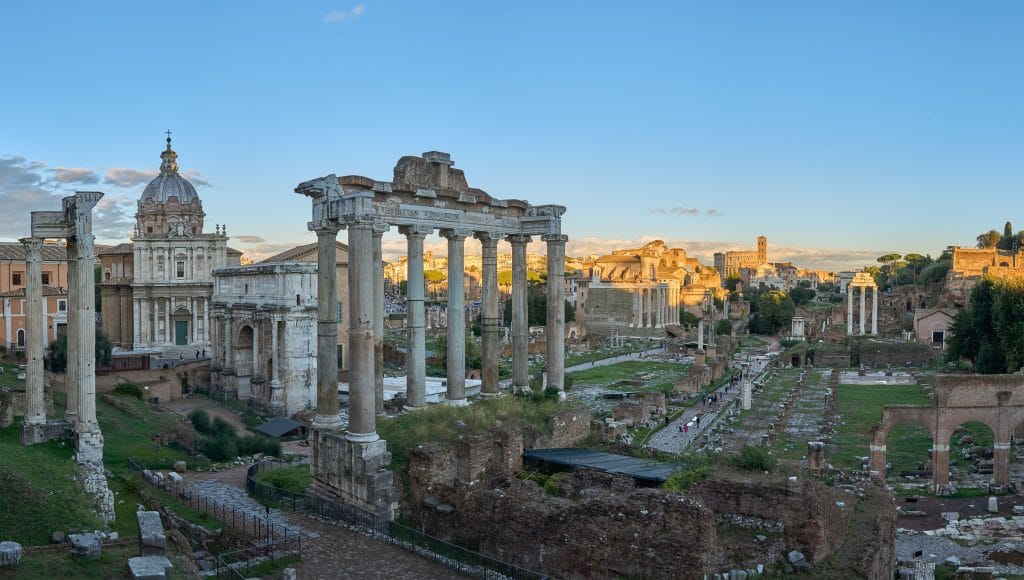 Ruïnes van het Foro Romano in Rome, Italië, oktober 2016