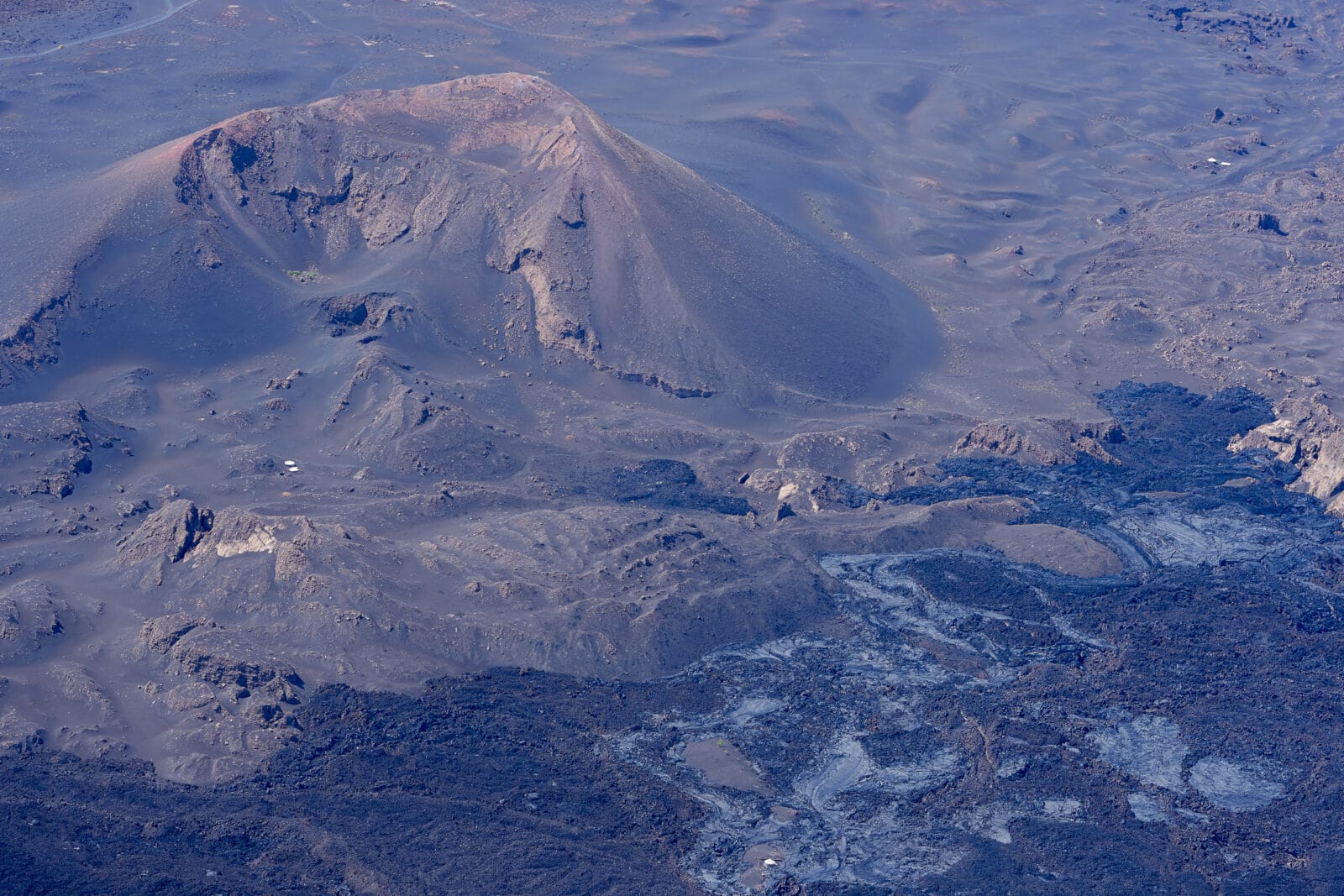 Gestolde lavastromen gezien vanaf de Pico do Fogo